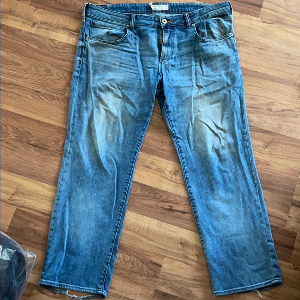 Men’s distressed Jeans
